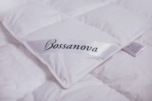 Kołdra z puchu 140x200 zimowa tradycyjna 60% puch Bossanova Sonno 