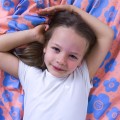 koldra-obciazeniowa-gravity-kids-purple-field-7.jpg
